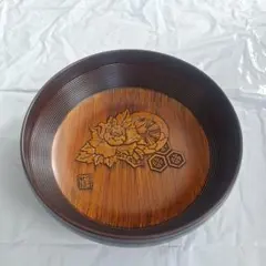 蓮の花彫刻　漆器 　木製　お菓子入れ