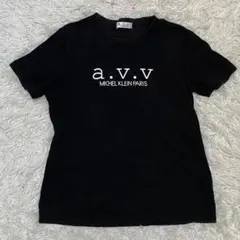 a.v.v ロゴ入り 黒 Tシャツ　Mサイズ
