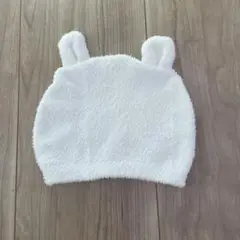 ホワイト耳付きベビー帽子