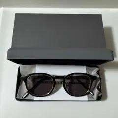 eyevan サングラス