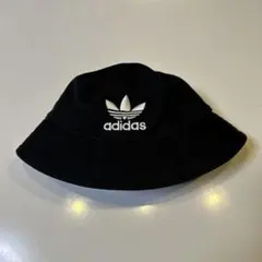 adidas キッズ　ハット　帽子のサムネイル