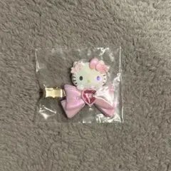 サンリオ　さくらデザインシリーズ　シークレット前髪クリップ　ハローキティ