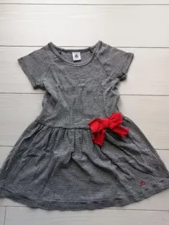 プチバトー　ボーダー 半袖ワンピース 104cm