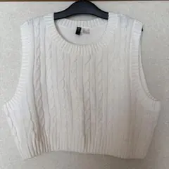 ホワイト ケーブルニット ノースリーブベスト L