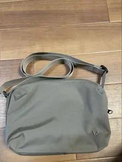 World traveler ショルダーバッグレディース