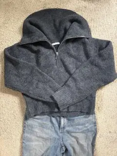 GU ハーフジップ ニット グレー
