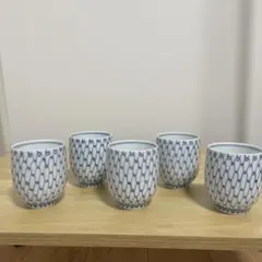 白磁の湯飲み 5個セット 青い模様