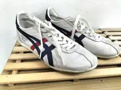 【美品】オニツカタイガーTH201Lランスパーク 26センチ 人気カラー