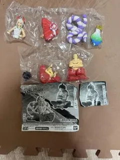 ワンピースガチャすわらせ隊りある、2個セット