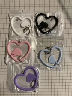 シリコンハート型スマホストラップ 6色あります。