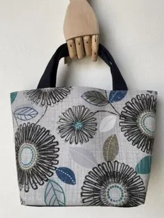 北欧風　綿キャンバス生地　トートバッグ