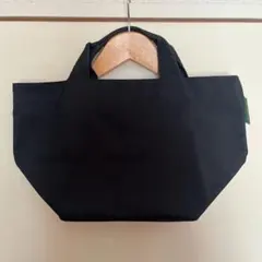 Item thumbnail for item e99f3959-1ea0-40c2-ab32-b69e66a8df5f