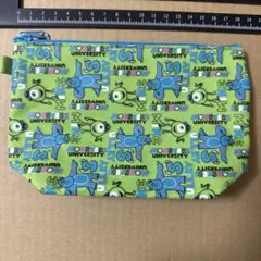 モンスターズ・ユニバーシティ ポーチ
