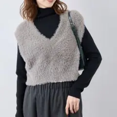 22時まで限定価格⭐︎ロペピクニック ショートフェザーニットベスト