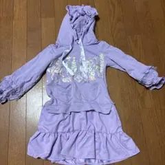 ラベンダー色 フード付きワンピース