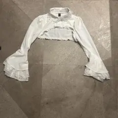 【最終値下げ】ショートフリルブラウス 白 ボタン付 姫袖 胸上トップス