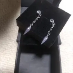 ピアス