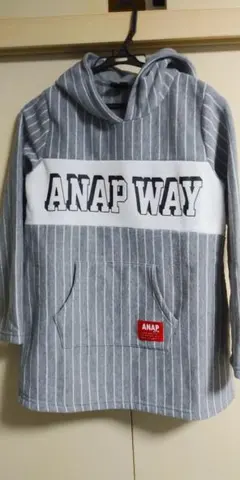 子ども服　ANAP　パーカー160cm