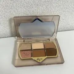 Flower Knows Cherry Love 6色アイシャドウパレット