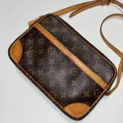 Item thumbnail for item 7343ad46-17a2-4abc-a792-514be760d306