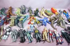 ウルトラマン ゴジラ 特撮 ソフビ セット - メルカリ