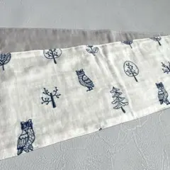 ガーゼマフラー　4重ガーゼ　刺繍生地　フクロウ　北欧のサムネイル