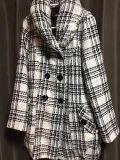 白チェックコート