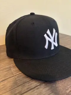 New Era 9FIFTYニューヨーク・ヤンキース ブラックキャップ【美品】