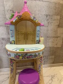 ラプンツェル　ドレッサー