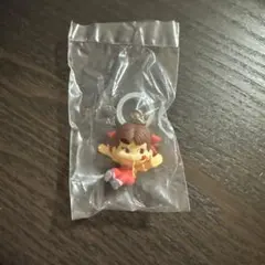 ガチャガチャ　ペコちゃん　お菓子のめじるしアクセサリー　2025