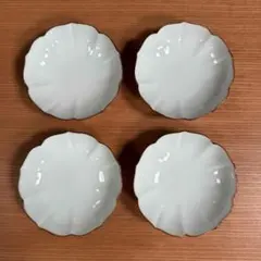 極美品】李荘窯 有田焼 染付 輪花 桃紋/花蝶文 楕円皿 取皿 - メルカリ