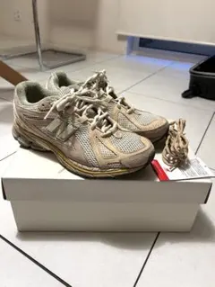 Newbalance × AURAREE 1906R