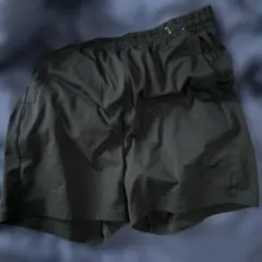 UNIQLO ブラック ショートパンツ S