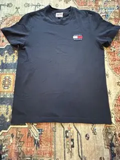 Tommy jeans tシャツ