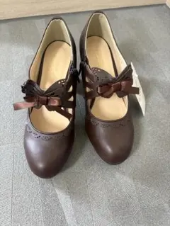 axes femme ブラウン パンプスM