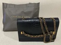 CHARLES＆KEITH チェーン ショルダーバッグ ブラックのサムネイル