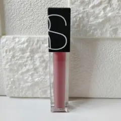 NARS　ベルベット　リップ　グライド　2733のサムネイル