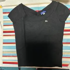 バーバリーブルーレーベル Vネック 半袖 ニット 刺繍ロゴ