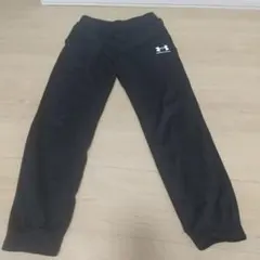 (160㎝)UNDER ARMOUR ロングパンツ ブラックのサムネイル