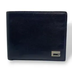 美品　GUCCI　ブラック　二つ折り財布　レザー　Gロゴ