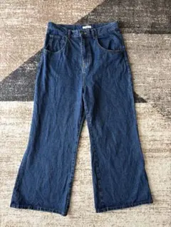 perushu ペルーシュ　フレアデニムパンツ　Mサイズのサムネイル