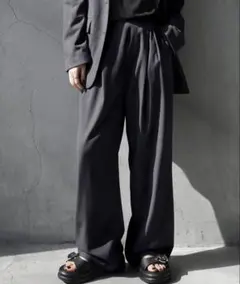 アンティカ☆ タック ワイドストレート パンツ チャコールのサムネイル