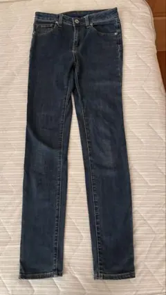 GU ダークブルー スキニーデニム