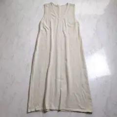 GU ニットワンピ XL ベージュ ロングワンピ Vネック ゆったり 春