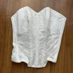 prim 刺繍入りホワイトコルセット