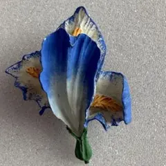 【ヴィンテージ風】立体 フラワー ブローチ ブルー×ホワイト お花 レトロ