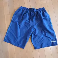未使用　FILA 青 ネイビーメンズ水着ショートパンツ
