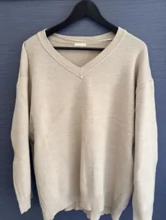 gu ベージュ Vネック ニットセーター 長袖