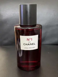 N°1 DE CHANEL L'EAU ROUGE ボディミスト　100ml