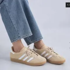 美品 adidas Originalsガゼル インドア ベージュ 23